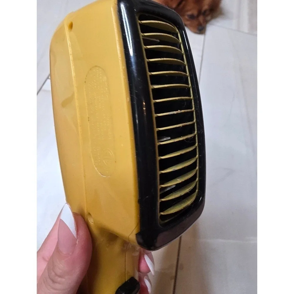Andis HS-2 Hair Dryer 1875W‎ Handheld Yellow Dual Voltage High Med Low Cool Shot
